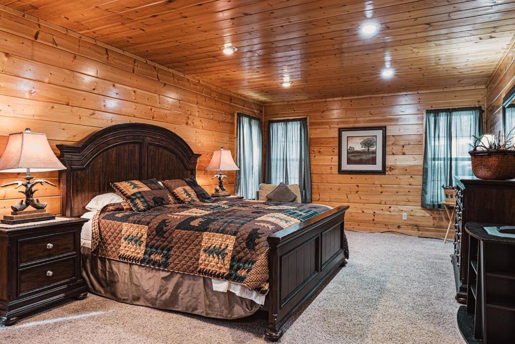 Villa Bear's Lair à Gatlinburg Extérieur photo